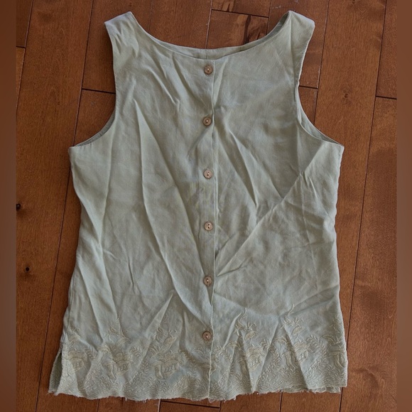 Embroidered tank - Picture 1 of 5